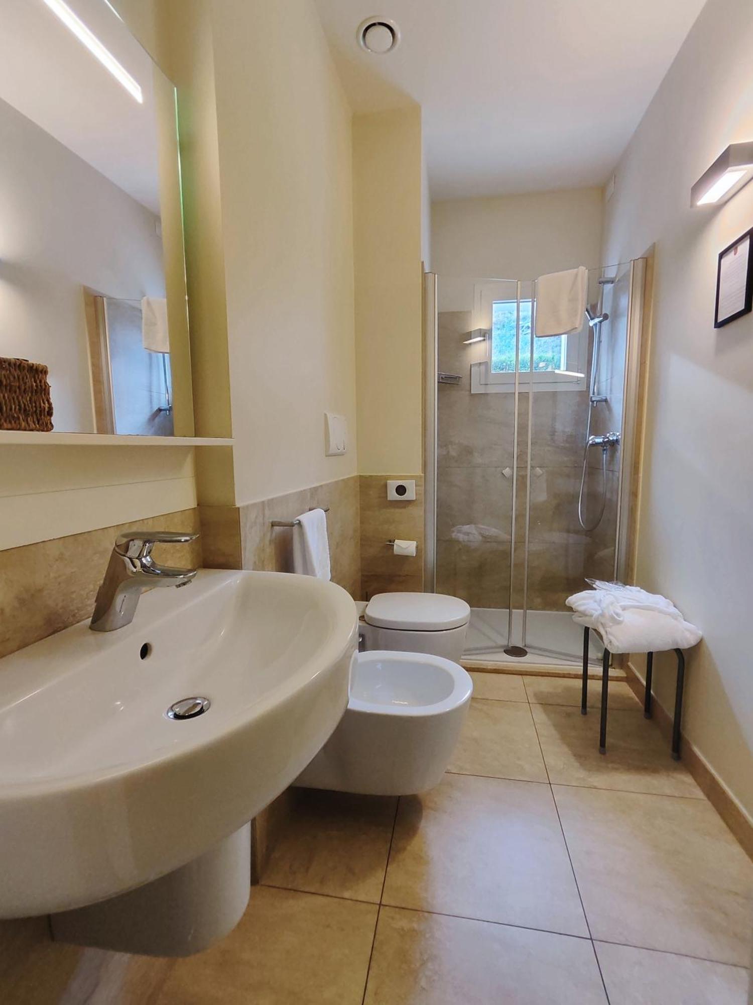 Villa Del Poggio Prosecco Bike Hotel San Pietro Di Feletto エクステリア 写真