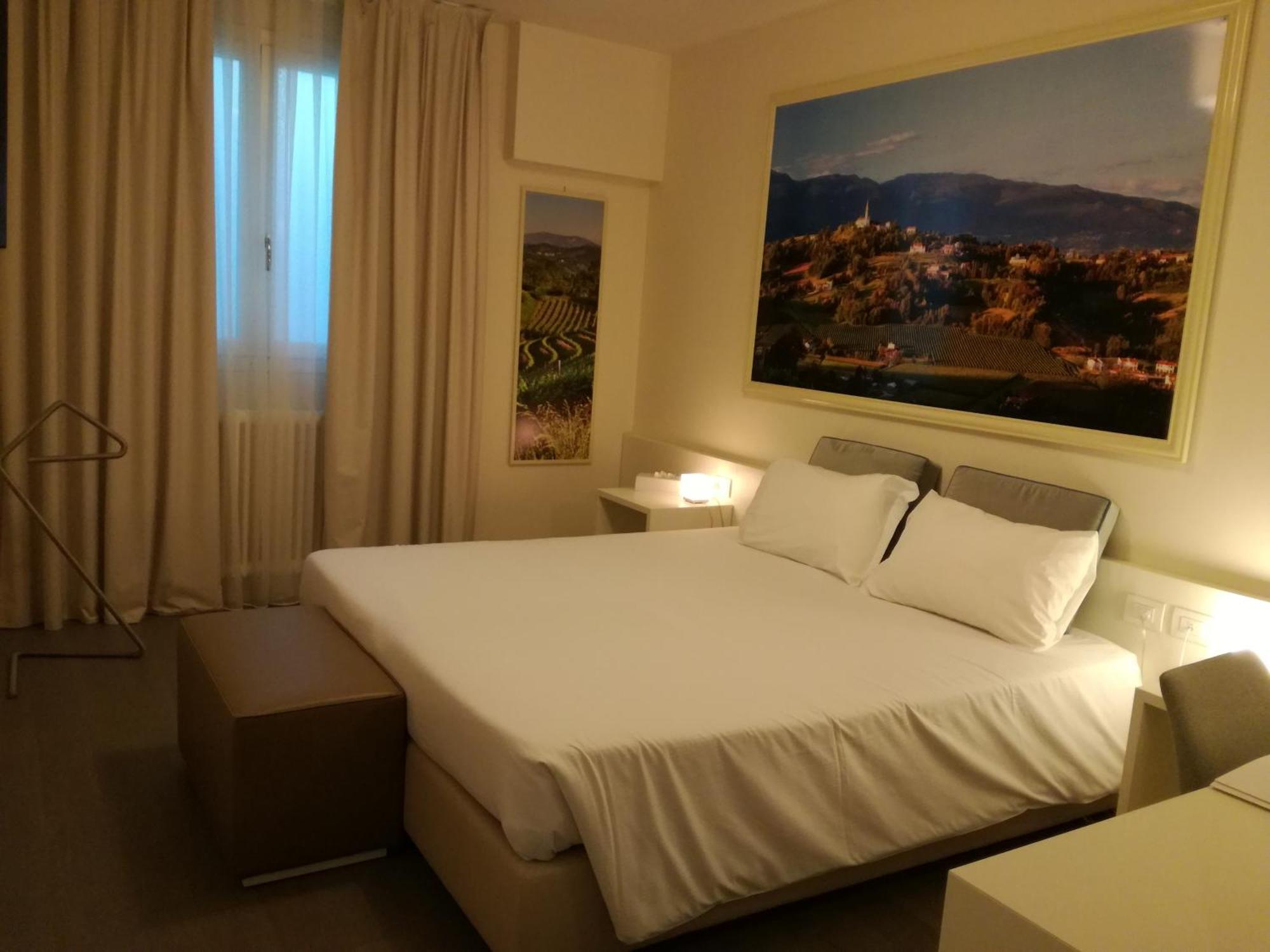 Villa Del Poggio Prosecco Bike Hotel San Pietro Di Feletto エクステリア 写真