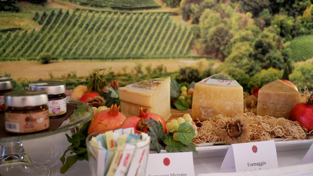 Villa Del Poggio Prosecco Bike Hotel San Pietro Di Feletto エクステリア 写真